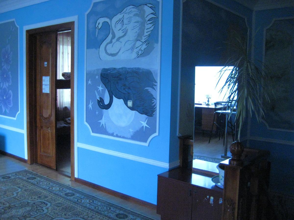 Shymhostle Hostel Shymkent Exterior photo